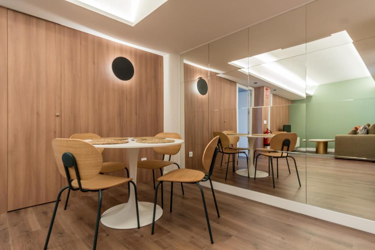 Moderno Y Amplio- 2D 1B - Cuzco Appartement Madrid Buitenkant foto