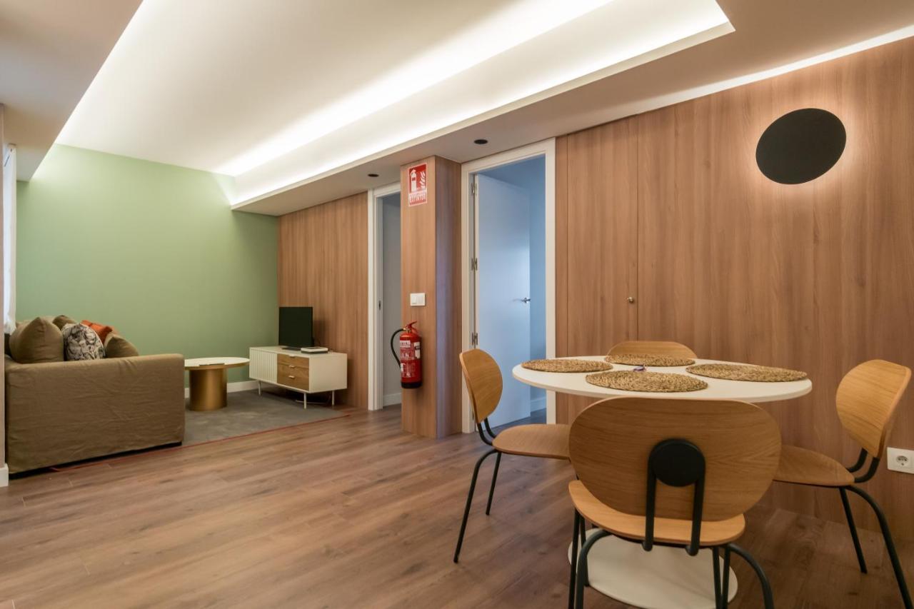 Moderno Y Amplio- 2D 1B - Cuzco Appartement Madrid Buitenkant foto