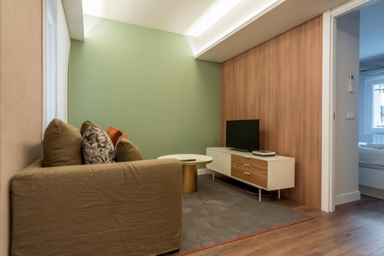 Moderno Y Amplio- 2D 1B - Cuzco Appartement Madrid Buitenkant foto