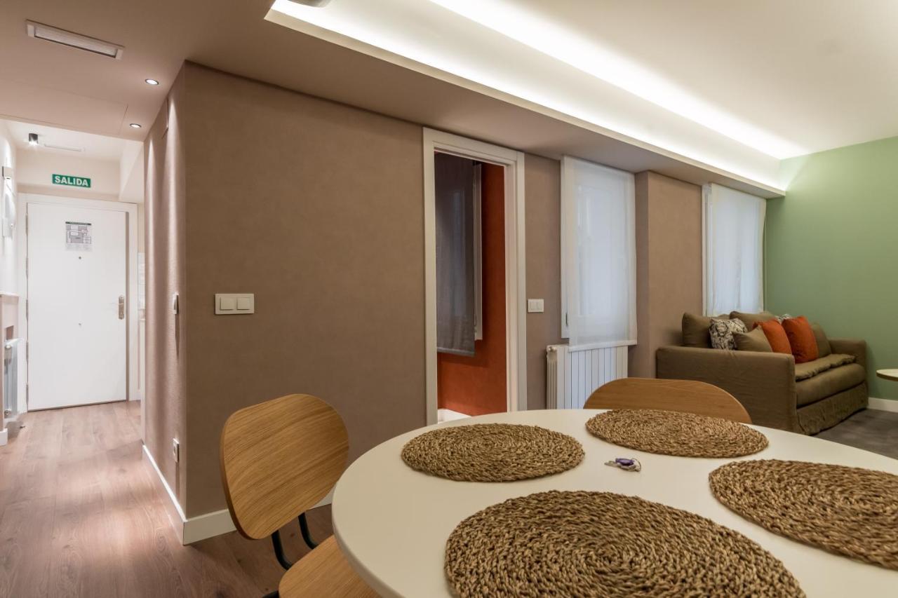 Moderno Y Amplio- 2D 1B - Cuzco Appartement Madrid Buitenkant foto