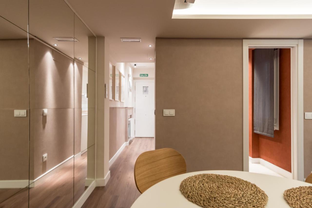 Moderno Y Amplio- 2D 1B - Cuzco Appartement Madrid Buitenkant foto